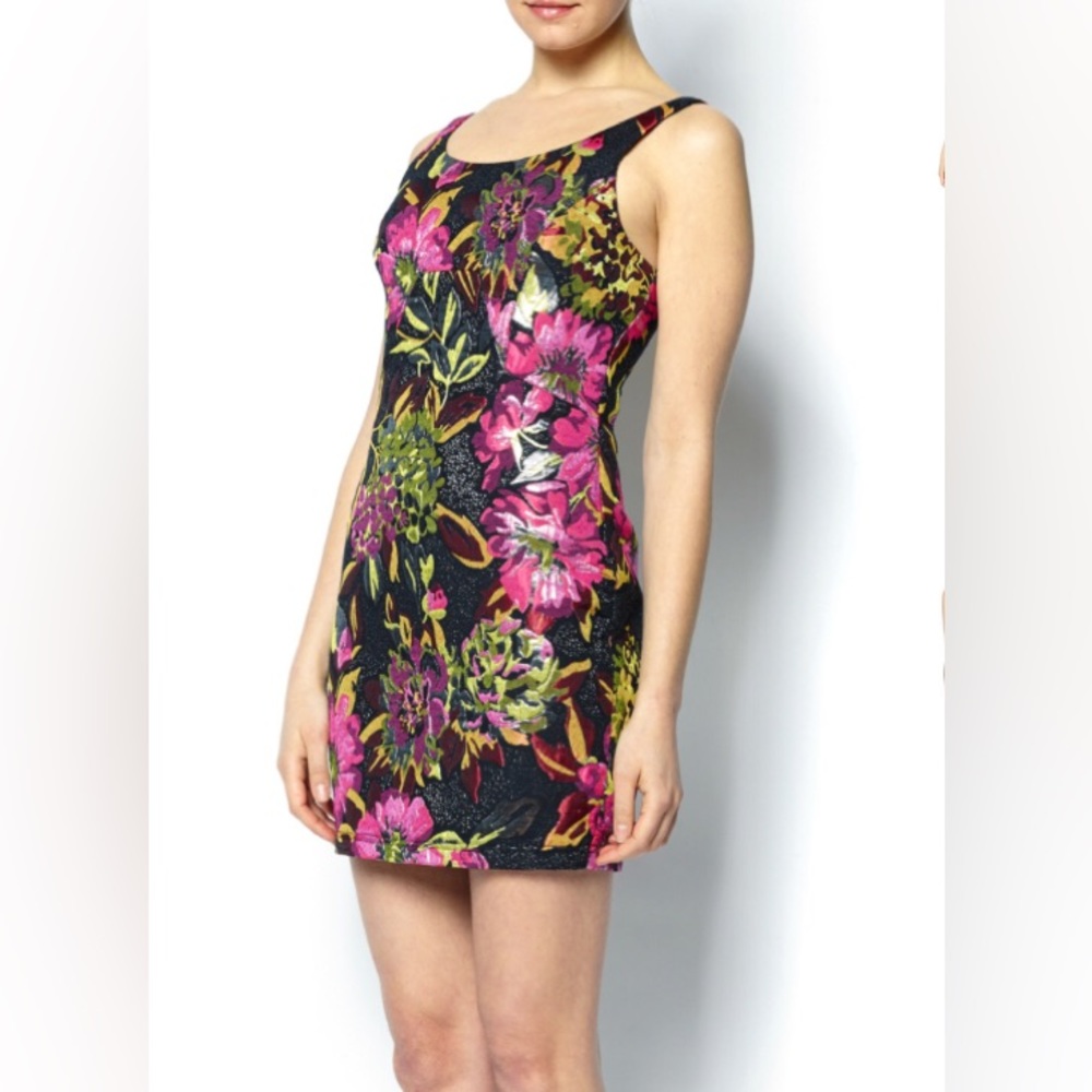 LADAKH BLOOMING BROCADE BODY CON MINI DRESS  Size 0 NWT